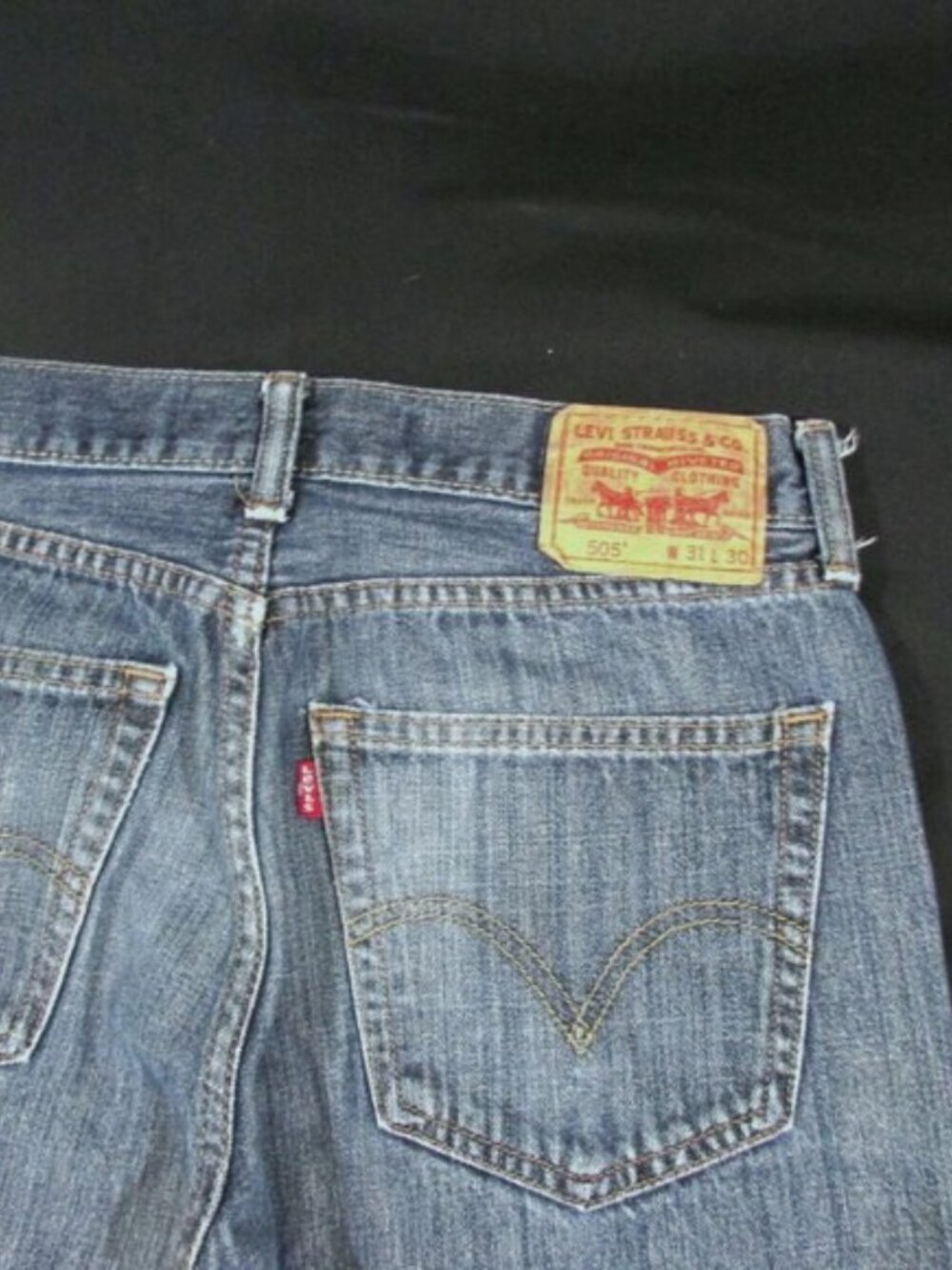 Levi's 505 Mid Rise straight Leg Jeans 31/30 Blue, Perfectly Faded